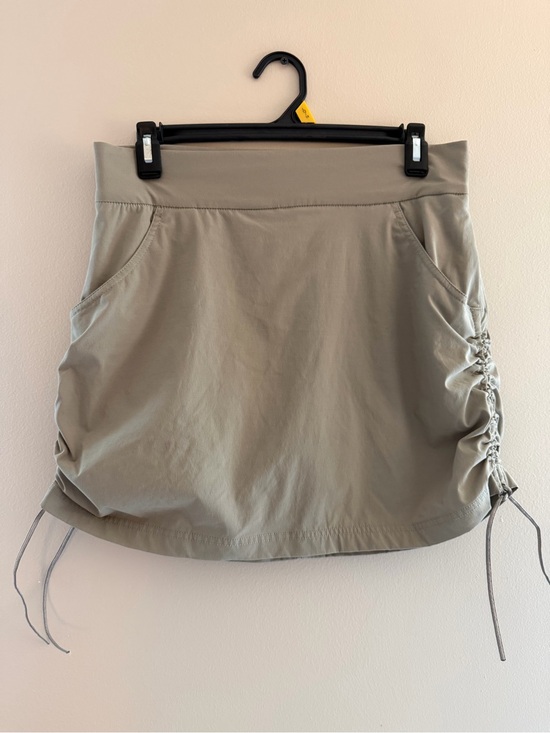Columbia Sportswear Company Dresses & Skirts - Adjustable Ruched Mini Skirt in Sage